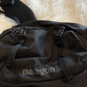 Patagonia sling bag